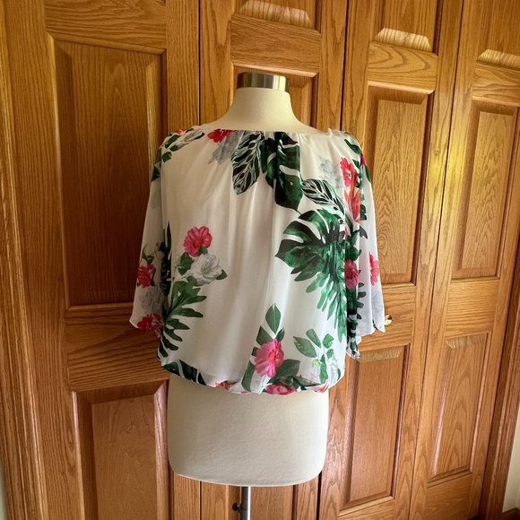 VINCE CAMUTO - Tropical Print Batwing Blouse - Excellent Condition - Picture 1 of 9